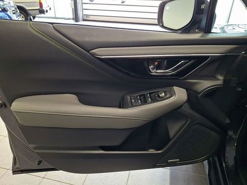 Used 2025 Subaru Outback Onyx Edition XT image 12