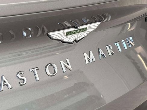Used 2022 Aston Martin DB11 Coupe RWD image 44