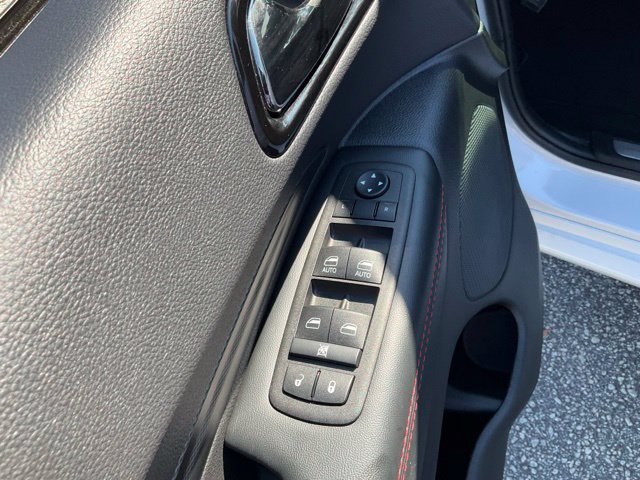 Used 2025 Dodge Durango R/T w/ Blacktop Package AWD/4WD image 8