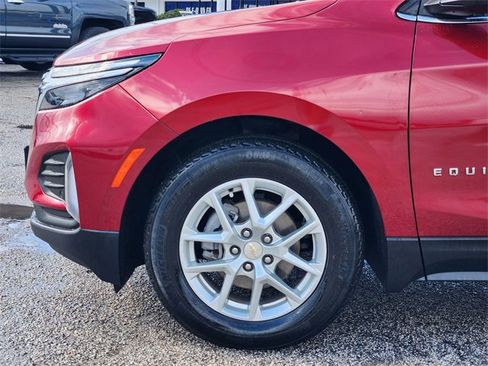 Used 2023 Chevrolet Equinox LT image 8