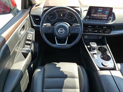 Certified 2021 Nissan Rogue SV w/ Premium Package AWD/4WD image 12