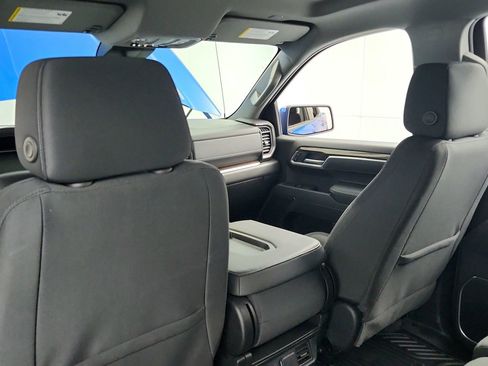 Used 2025 Chevrolet Silverado 1500 LT AWD/4WD image 24
