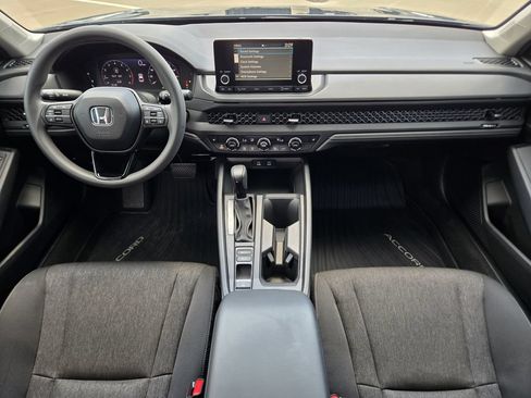 Certified 2025 Honda Accord SE image 11