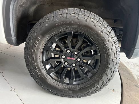 Used 2023 GMC Sierra 1500 AT4X AWD/4WD image 14