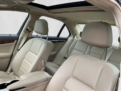 Used 2014 Mercedes-Benz C 300 4MATIC Sedan image 12