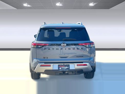 New 2025 Nissan Pathfinder Platinum w/ Black Appearance Package image 10