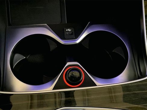 Used 2019 BMW X7 xDrive40i w/ Cold Weather Package image 32