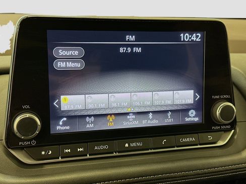 Used 2023 Nissan Rogue SV AWD/4WD image 21