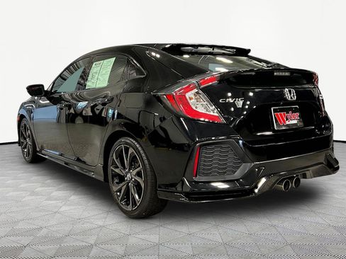 Used 2019 Honda Civic Sport Touring image 4