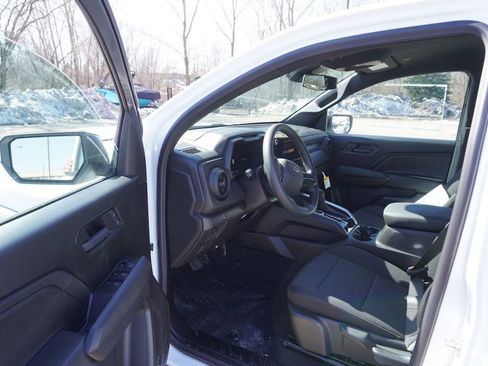 New 2025 Chevrolet Colorado Trail Boss w/ Midnight Edition image 12