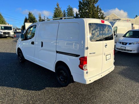 Used 2021 Nissan NV200 SV w/ Back Door Glass Package image 5