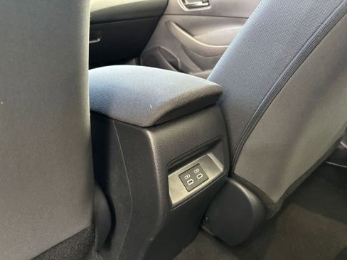 Used 2025 Toyota Corolla LE FWD image 23