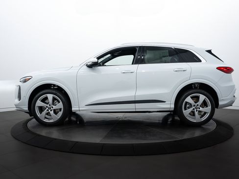 New 2025 Audi Q5 2.0T Premium Plus image 7