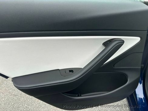 Used 2018 Tesla Model 3 Long Range image 24