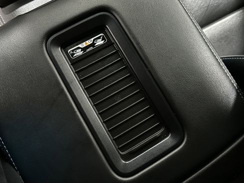 Used 2020 Chevrolet Tahoe Premier image 11