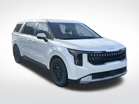 New 2026 Kia Carnival FWD image 7