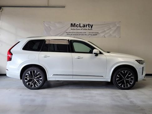 New 2026 Volvo XC90 T8 Plus w/ Protection Package Premier AWD/4WD image 5