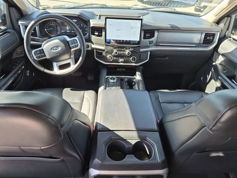 Certified 2024 Ford Expedition XLT AWD/4WD image 21