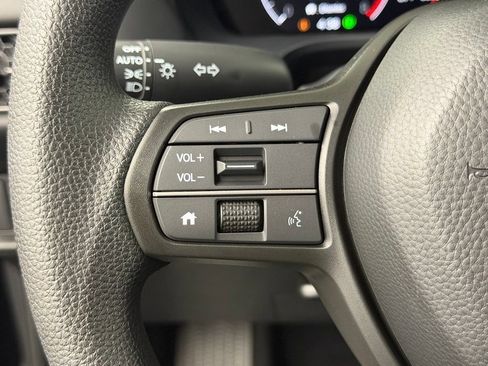 Used 2026 Honda HR-V LX image 25