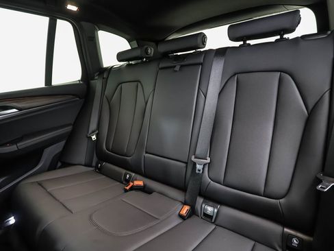 Used 2021 BMW X3 xDrive30i w/ Convenience Package image 23