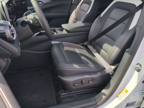 New 2026 Chevrolet Blazer EV LT FWD image 19