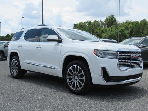 Used 2023 GMC Acadia Denali AWD/4WD image 1