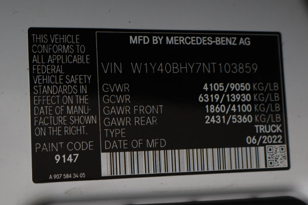 Used 2022 Mercedes-Benz Sprinter 2500 w/ Parking Package image 44