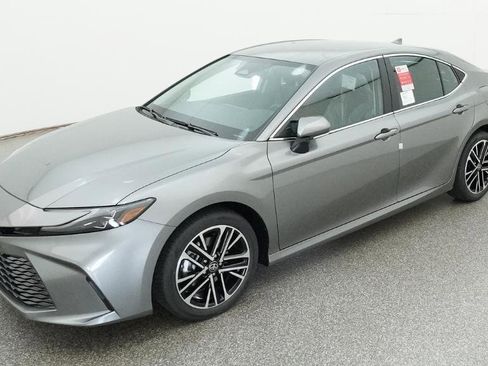 New 2026 Toyota Camry XLE image 1