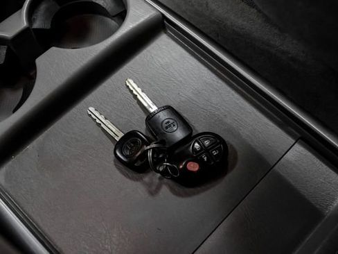 Used 2008 Toyota Sienna LE image 50