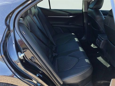 Used 2021 Toyota Camry XSE w/ Cold Weather Package image 15