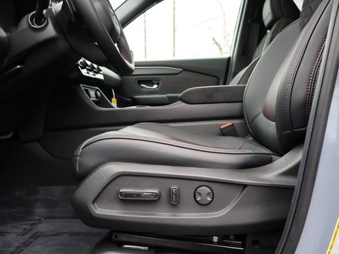 New 2026 Honda Pilot Black Edition image 23
