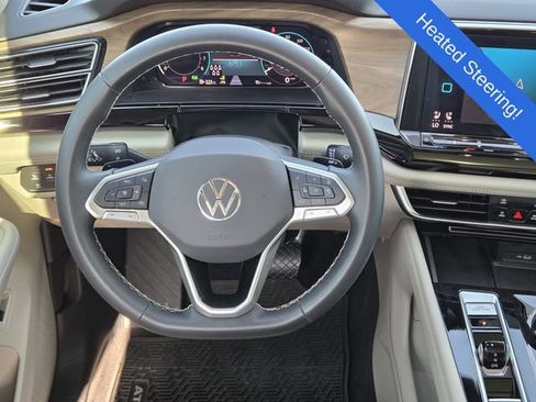 Used 2024 Volkswagen Atlas SE FWD image 26