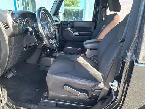 Used 2015 Jeep Wrangler Sport AWD/4WD image 21