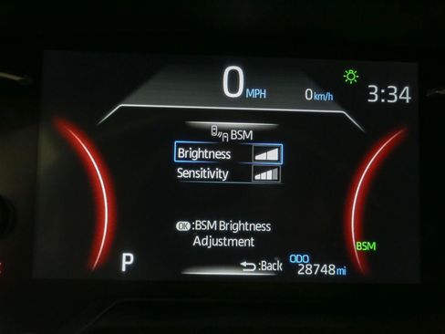 Used 2025 Toyota RAV4 XLE AWD/4WD image 37