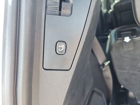 Used 2019 Dodge Grand Caravan GT image 15