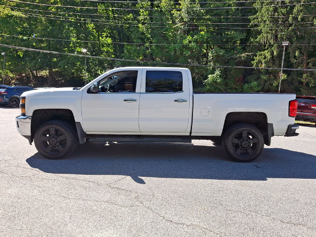 Used 2016 Chevrolet Silverado 2500 LTZ w/ LTZ Plus Package AWD/4WD image 5