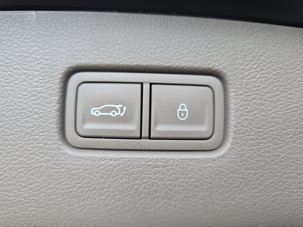 Used 2024 Genesis GV80 3.5T w/ Prestige Package AWD/4WD image 14