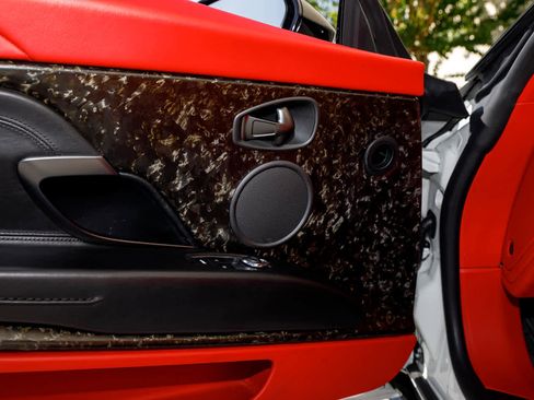 Used 2019 Aston Martin DB11 Volante image 52