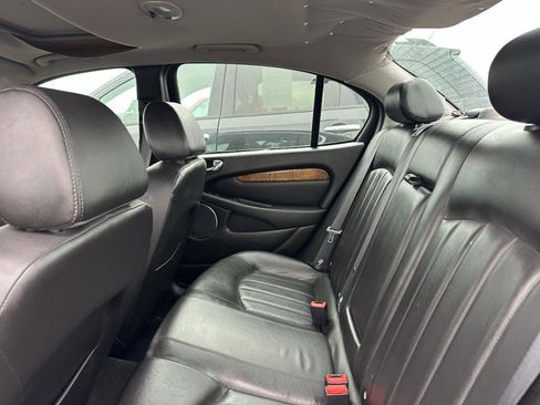 Used 2005 Jaguar X-TYPE 3.0 image 11