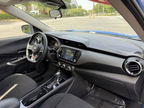 Used 2024 Nissan Kicks SV FWD image 32