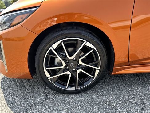 Used 2024 Nissan Sentra SR image 10