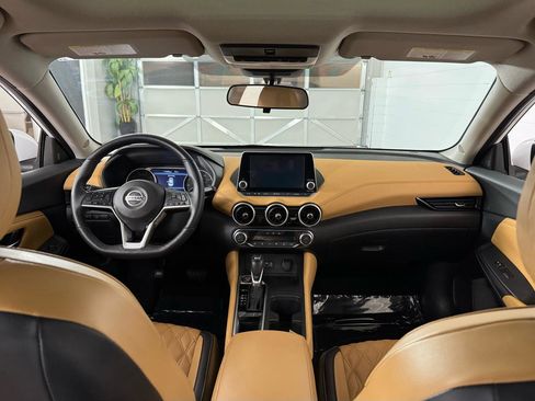 Used 2023 Nissan Sentra SV w/ SV Premium Package image 25