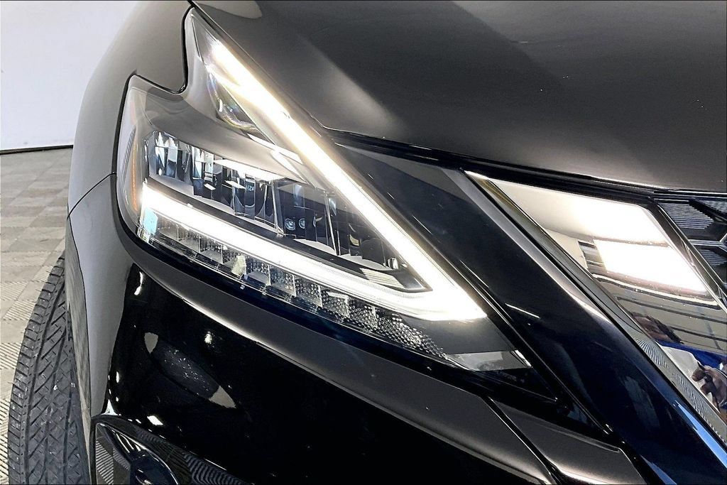 Used 2024 Nissan Murano Platinum w/ Cargo Package FWD image 28