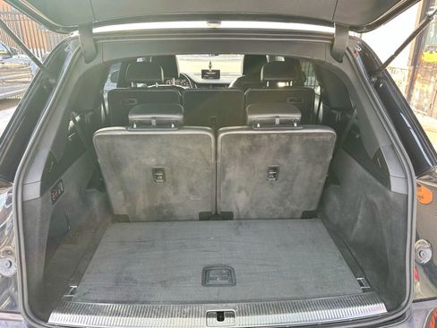 Used 2017 Audi Q7 3.0T Premium Plus w/ Premium Plus Package image 7