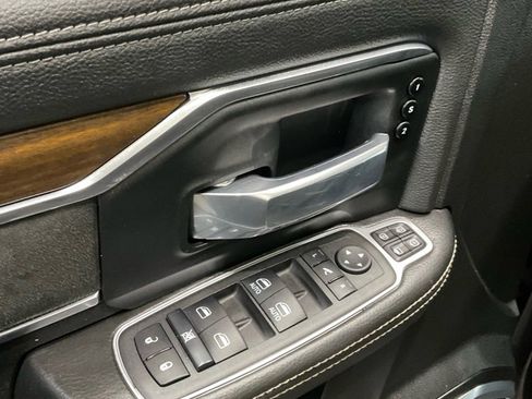 Used 2024 RAM 2500 Laramie w/ Safety Group image 7