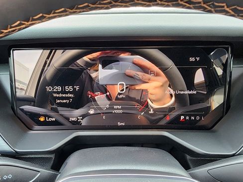 New 2026 GMC Acadia AT4 w/ Luxury Package image 25