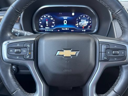 Used 2023 Chevrolet Suburban Premier AWD/4WD image 34