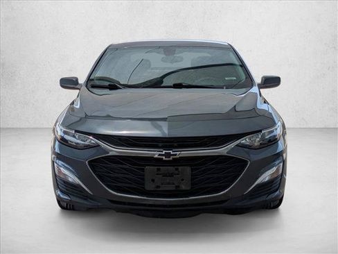 Used 2019 Chevrolet Malibu RS FWD image 2