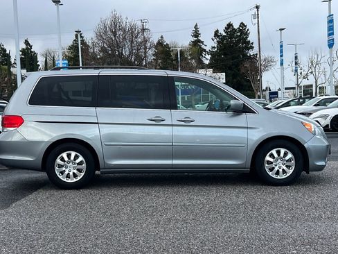 Used 2010 Honda Odyssey EX-L image 8