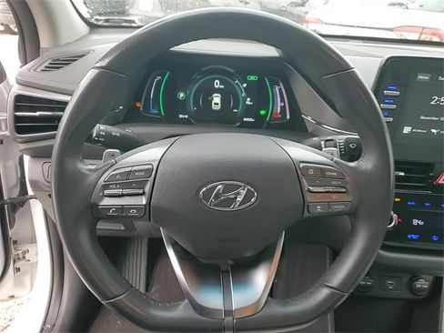 Used 2021 Hyundai Ioniq SE image 14